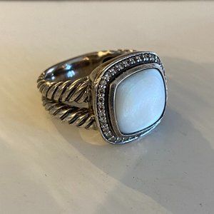 David Yurman ring with mother of pearl and diamond